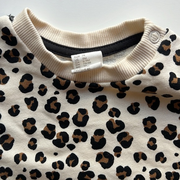 H&M Leopard Print Sweatshirt 9M - Picture 2 of 4